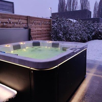 Spa rigide 6-7 Places Viskan Tamise