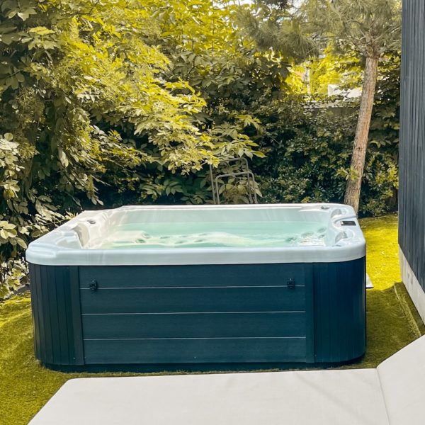 Spa 2-3 places Lessy Viskan Spa 2-3 places Lessy Viskan