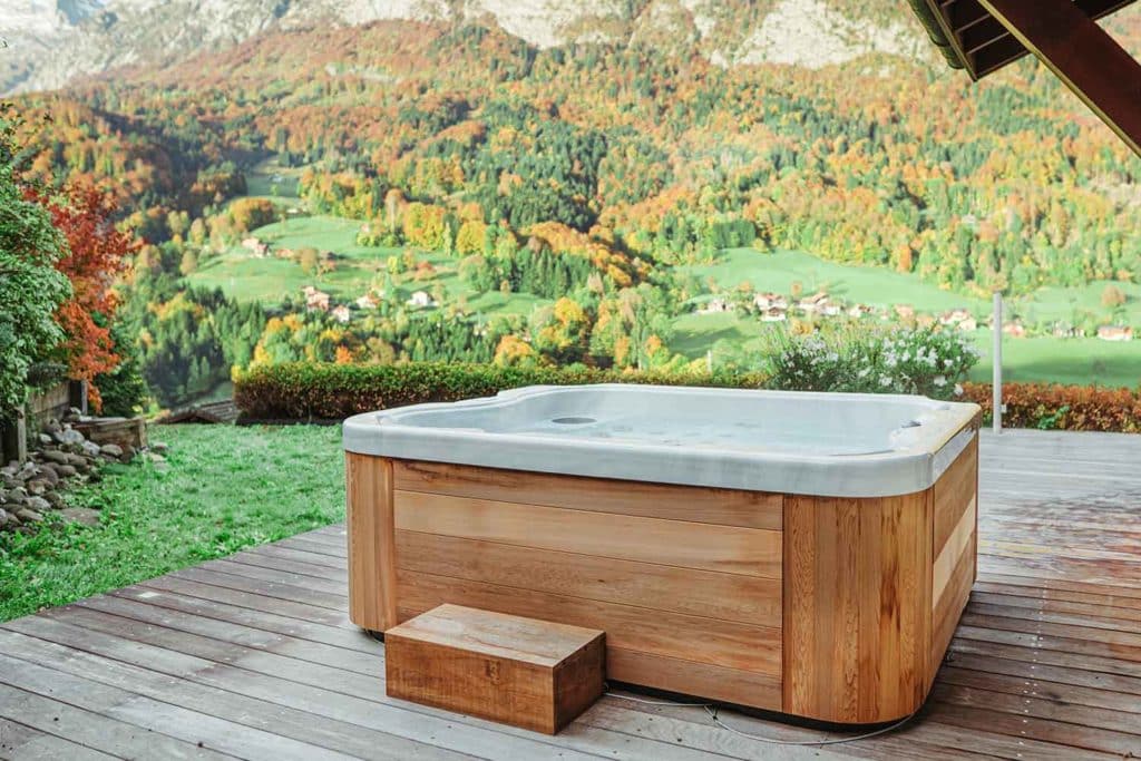 Spa jacuzzi exterieur - Gamme de spas de qualité Viskan - Suisse