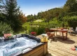 Spa Jacuzzi House Rental